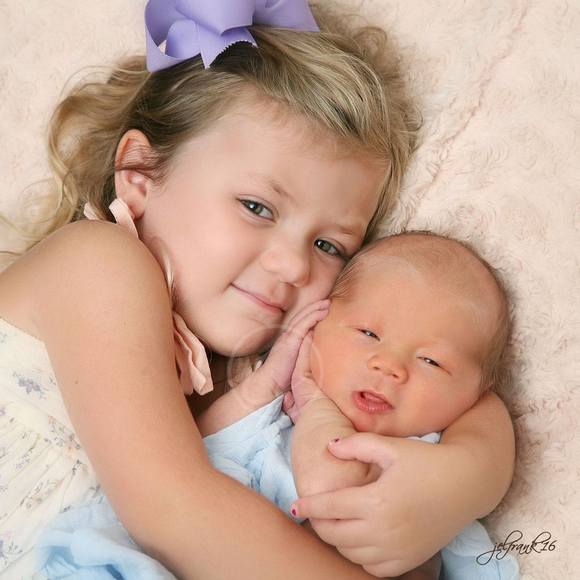 Meet your Posher, Ashley - Picture 1 of 1